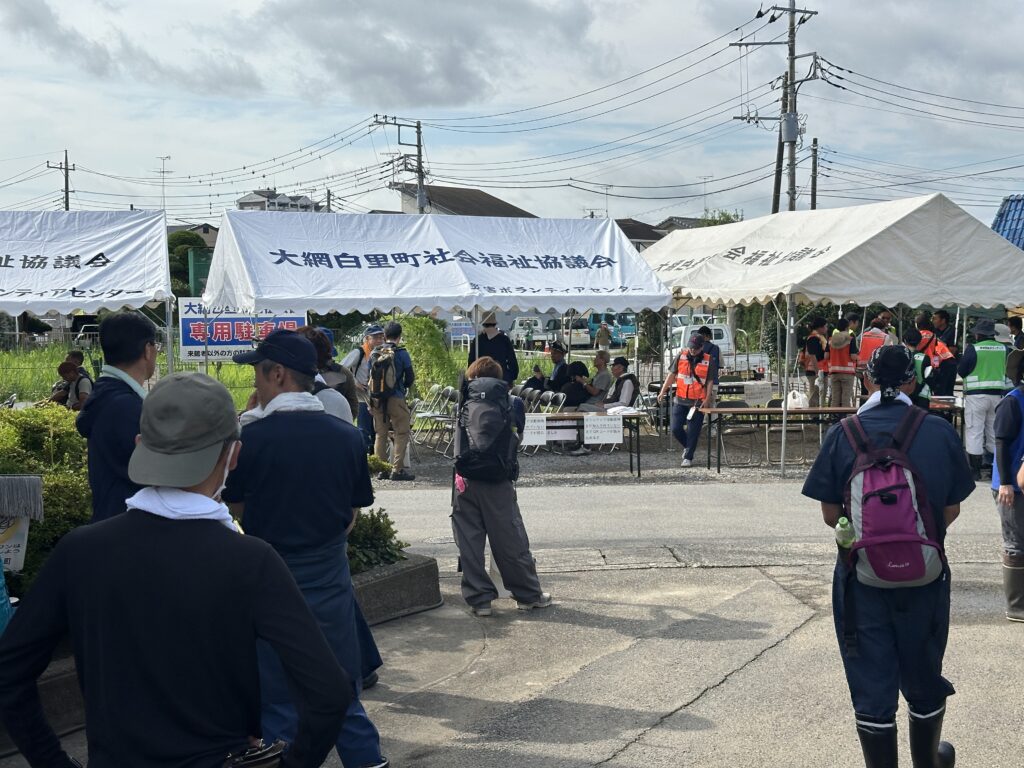 大網白里市災害ボランティアセンターに集まったボランティア
